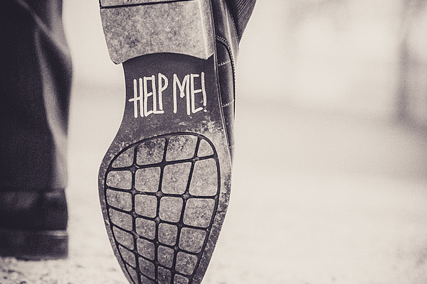 Chemnitz, Sachsen, Hochzeit, Hochzeitsfotograf, Fotograf, Brautpaar, Brautpaarshooting, Schuh, Help, Augustusburg